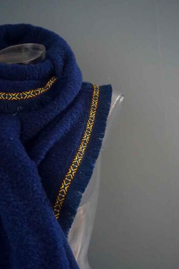 Sjaal Mila Sjaals donkerblauw royal blue stof mix wol afwerking ibiza band 4
