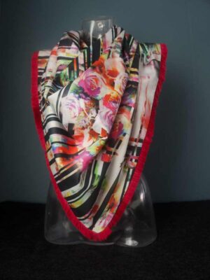 sjaal jasmijn abstracte print bloemen gekleurde vlakken afwerking fuchsia band